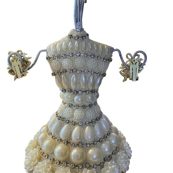 Vintage Christmas Bell clip on holiday earrings - Picture 2 of 6